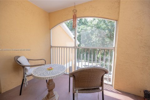 Copropriété à vendre à Oakland Park, Floride: 1 chambre, 77.48 m2 № 1381841 - photo 3