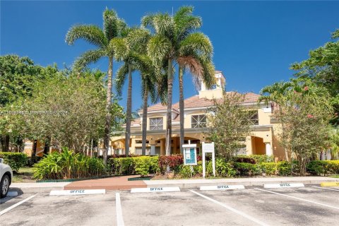 Copropriété à vendre à Oakland Park, Floride: 1 chambre, 77.48 m2 № 1381841 - photo 16