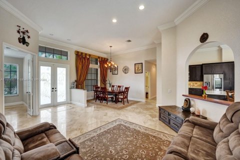 House in Weston, Florida 5 bedrooms № 1381793 - photo 17