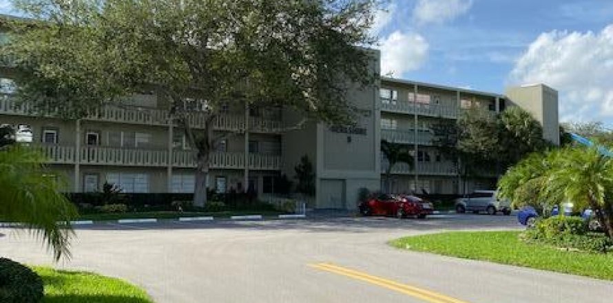 Condo in Deerfield Beach, Florida, 1 bedroom  № 922476