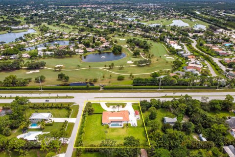 House in Palm Beach Gardens, Florida 4 bedrooms, 371.61 sq.m. № 922478 - photo 2