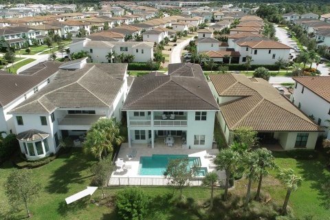 Villa ou maison à vendre à Palm Beach Gardens, Floride: 4 chambres, 461.72 m2 № 857059 - photo 15