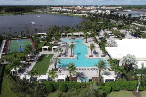 Villa ou maison à vendre à Palm Beach Gardens, Floride: 4 chambres, 461.72 m2 № 857059 - photo 1