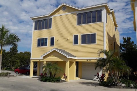 Touwnhouse à louer à Longboat Key, Floride: 1 chambre, 115.57 m2 № 1349191 - photo 1