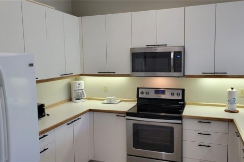 Adosado en alquiler en Longboat Key, Florida, 1 dormitorio, 115.57 m2 № 1349191 - foto 4