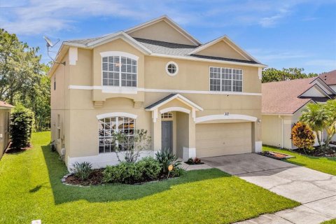 House in Orlando, Florida 5 bedrooms, 257.9 sq.m. № 1349146 - photo 3