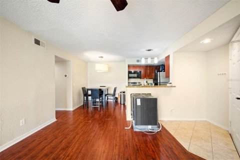 Condominio en venta en Orlando, Florida, 2 dormitorios, 85.38 m2 № 1288295 - foto 7