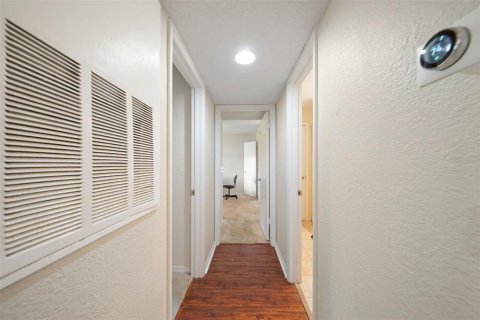 Condo in Orlando, Florida, 2 bedrooms  № 1288295 - photo 9