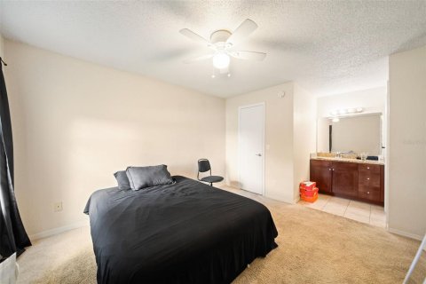 Condo in Orlando, Florida, 2 bedrooms  № 1288295 - photo 15