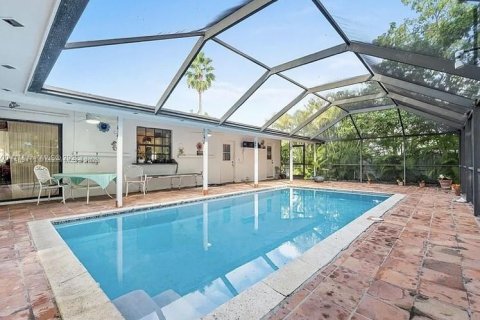 Villa ou maison à vendre à Cutler Bay, Floride: 3 chambres, 165.18 m2 № 858192 - photo 12