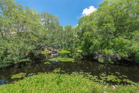 Copropriété à vendre à Tampa, Floride: 2 chambres, 80.27 m2 № 1341976 - photo 27