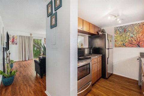 Copropriété à vendre à Tampa, Floride: 2 chambres, 80.27 m2 № 1341976 - photo 10