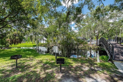 Condo in Tampa, Florida, 2 bedrooms  № 1341976 - photo 28