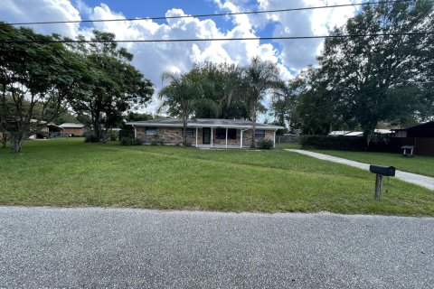 Casa en venta en Jacksonville, Florida, 3 dormitorios, 147.34 m2 № 772643 - foto 1