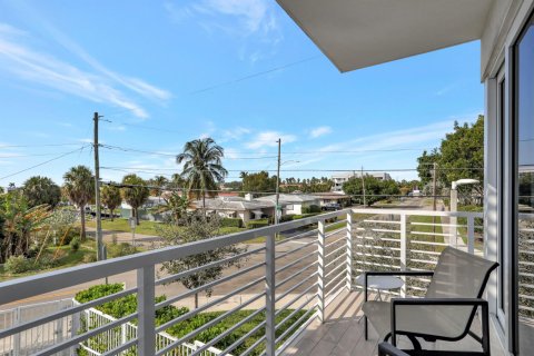 Condominio en venta en Deerfield Beach, Florida, 2 dormitorios, 112.69 m2 № 815268 - foto 14