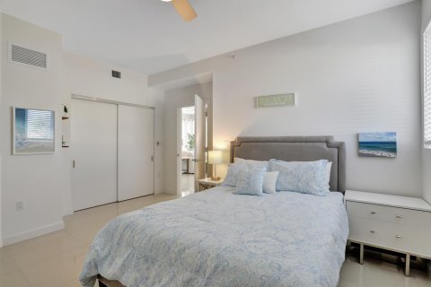 Condominio en venta en Deerfield Beach, Florida, 2 dormitorios, 112.69 m2 № 815268 - foto 19