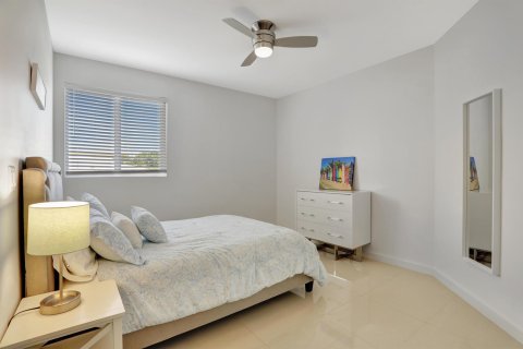Condo in Deerfield Beach, Florida, 2 bedrooms  № 815268 - photo 20