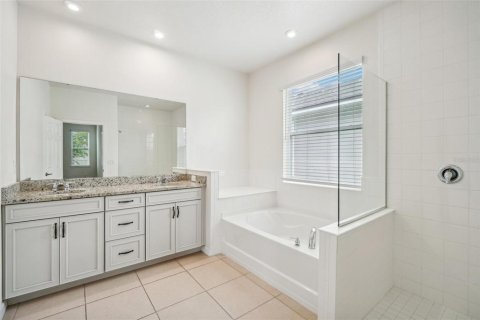 Casa en venta en Kissimmee, Florida, 4 dormitorios, 201.6 m2 № 1312865 - foto 19