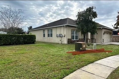 Villa ou maison à vendre à Wesley Chapel, Floride: 4 chambres, 176.51 m2 № 1337772 - photo 2