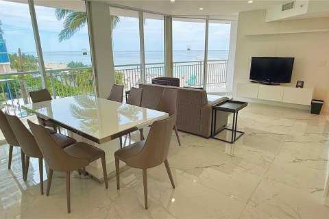 Condo in Sunny Isles Beach, Florida, 3 bedrooms  № 1406194 - photo 9