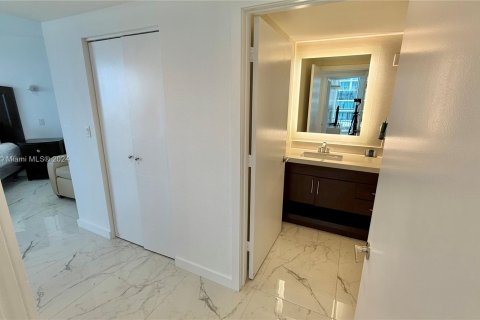 Condo in Sunny Isles Beach, Florida, 3 bedrooms  № 1406194 - photo 27