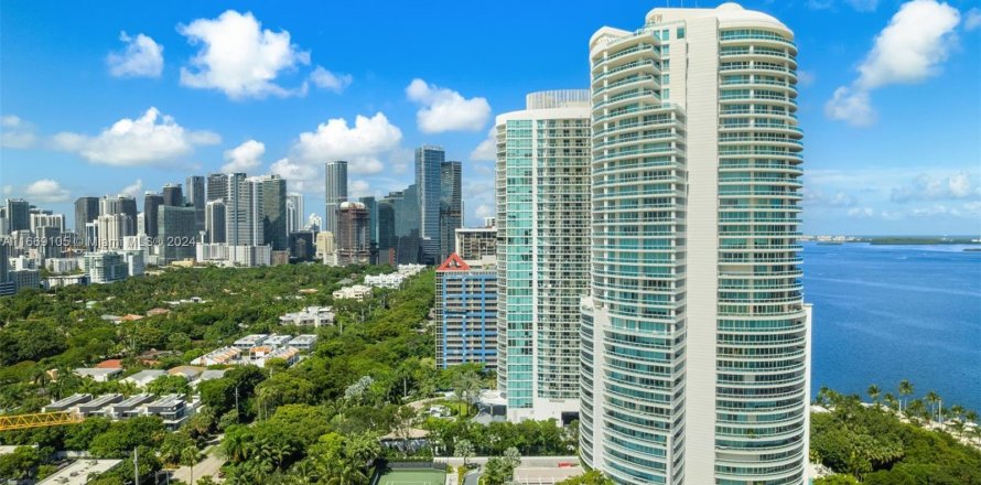 Condo à Miami, Floride, 2 chambres  № 1406155