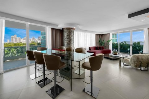 Condominio en venta en Miami, Florida, 2 dormitorios, 149.57 m2 № 1406155 - foto 5