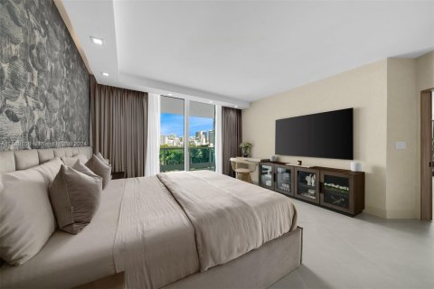 Condo in Miami, Florida, 2 bedrooms  № 1406155 - photo 15