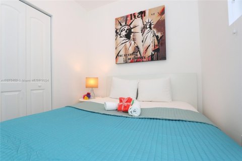 Condo in Miami Beach, Florida, 2 bedrooms  № 1406342 - photo 5