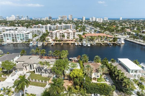 Villa ou maison à vendre à Fort Lauderdale, Floride: 3 chambres, 142.7 m2 № 1079933 - photo 5