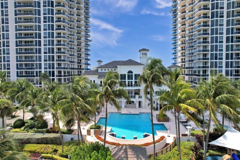 Copropriété à vendre à Miami Beach, Floride: 2 chambres, 186.73 m2 № 983673 - photo 7