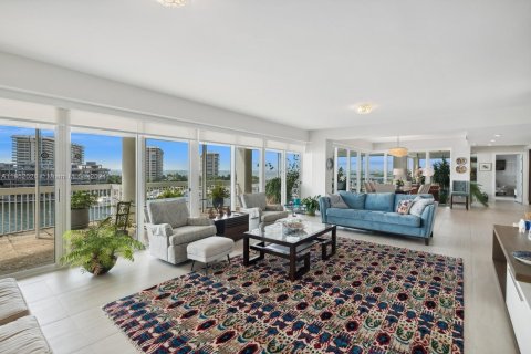 Copropriété à vendre à Miami, Floride: 2 chambres, 284.28 m2 № 1355287 - photo 8