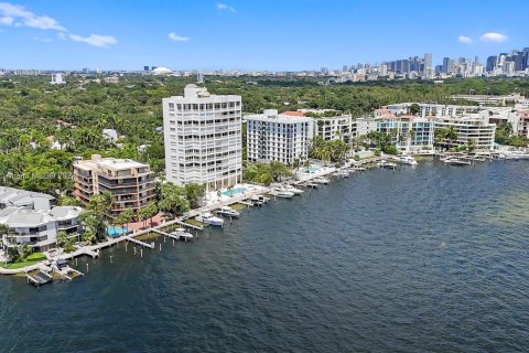 Copropriété à vendre à Miami, Floride: 2 chambres, 284.28 m2 № 1355287 - photo 1