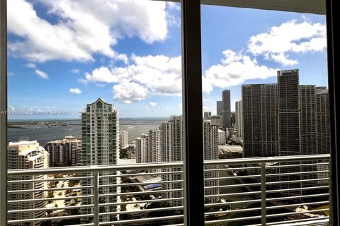 Condo in Miami, Florida, 1 bedroom  № 1355333 - photo 7