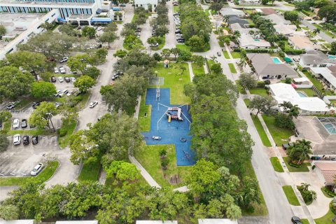 Condo in Fort Lauderdale, Florida, 2 bedrooms  № 1404704 - photo 18