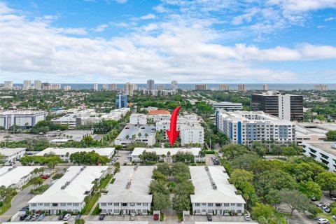 Condo in Fort Lauderdale, Florida, 2 bedrooms  № 1404704 - photo 14