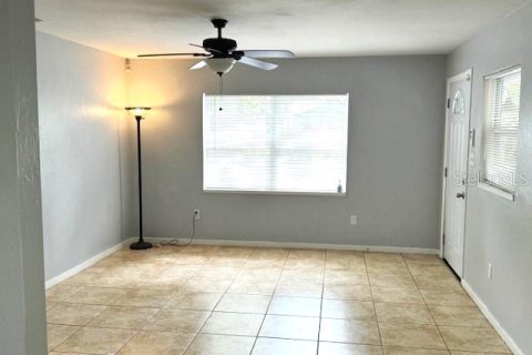 Casa en venta en Gainesville, Florida, 3 dormitorios, 102.38 m2 № 1385213 - foto 4