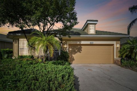 Casa en venta en Dade City, Florida, 2 dormitorios, 165.18 m2 № 1415026 - foto 1