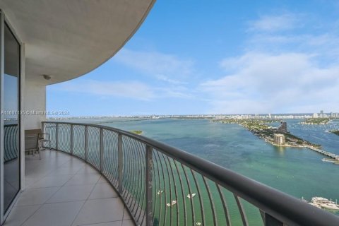 Condominio en venta en Miami, Florida, 2 dormitorios, 97.36 m2 № 1228220 - foto 2