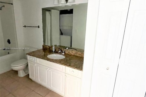 Copropriété à vendre à Fort Lauderdale, Floride: 1 chambre, 75.81 m2 № 1228269 - photo 10