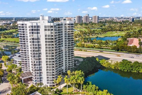 Condo in Aventura, Florida, 3 bedrooms  № 1356795 - photo 4