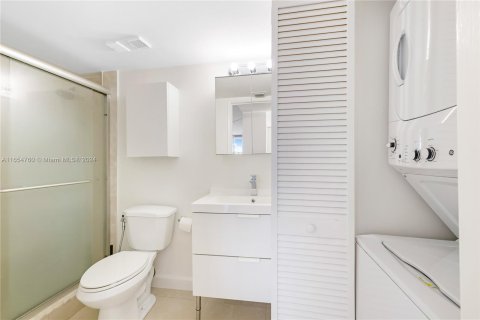 Condo in Aventura, Florida, 3 bedrooms  № 1356795 - photo 21