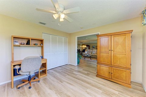 Copropriété à vendre à Sarasota, Floride: 3 chambres, 134.15 m2 № 1133287 - photo 28