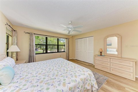 Condo in Sarasota, Florida, 3 bedrooms  № 1133287 - photo 19