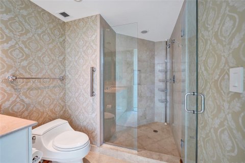 Condo in Aventura, Florida, 3 bedrooms  № 1305911 - photo 30