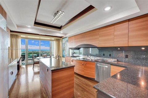 Condo in Aventura, Florida, 3 bedrooms  № 1305911 - photo 17