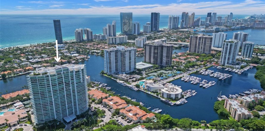 Condo in Aventura, Florida, 3 bedrooms  № 1305911