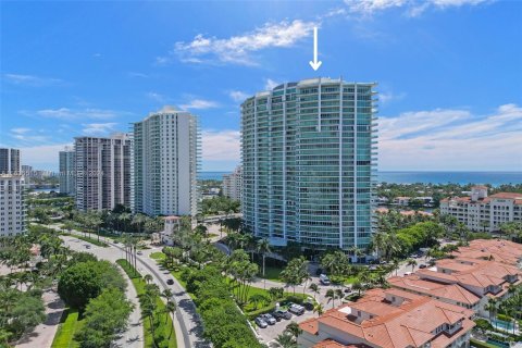 Condo in Aventura, Florida, 3 bedrooms  № 1305911 - photo 2