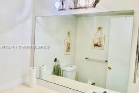 Condominio en venta en Lauderhill, Florida, 1 dormitorio, 86.21 m2 № 1305876 - foto 24