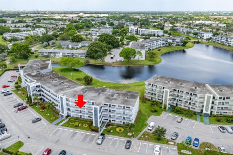 Copropriété à vendre à Deerfield Beach, Floride: 2 chambres, 102.19 m2 № 1183491 - photo 16